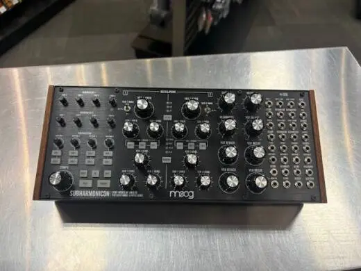 Moog - DFAM